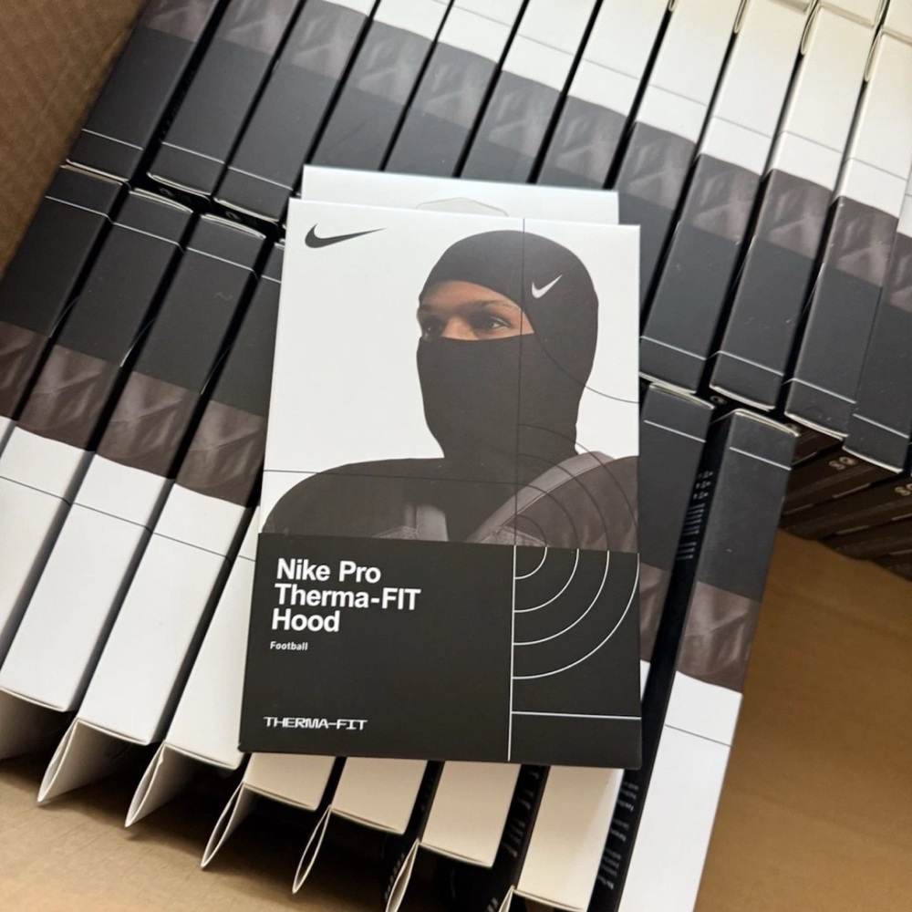 Nike Black Therma-FIT Hood